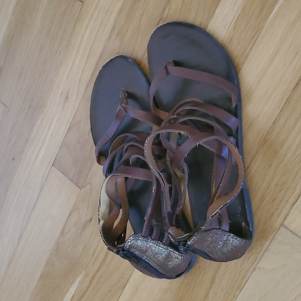 Lucky Brand sandals